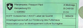 Etichetta adesiva di colore verde per miscele triennali di tipo «L» (Sementi Steffen SA) | © AGFF